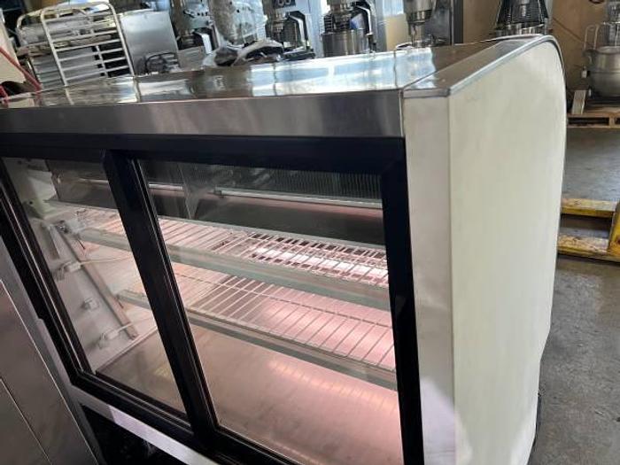 New Cured Glass True Display Cooler - special clearance