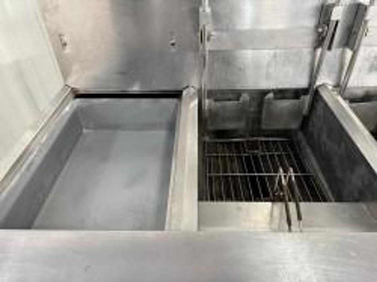 Refurbished Frymaster Gas 3 Bay Fryer W Filtration from School 50lb FMPH355SC