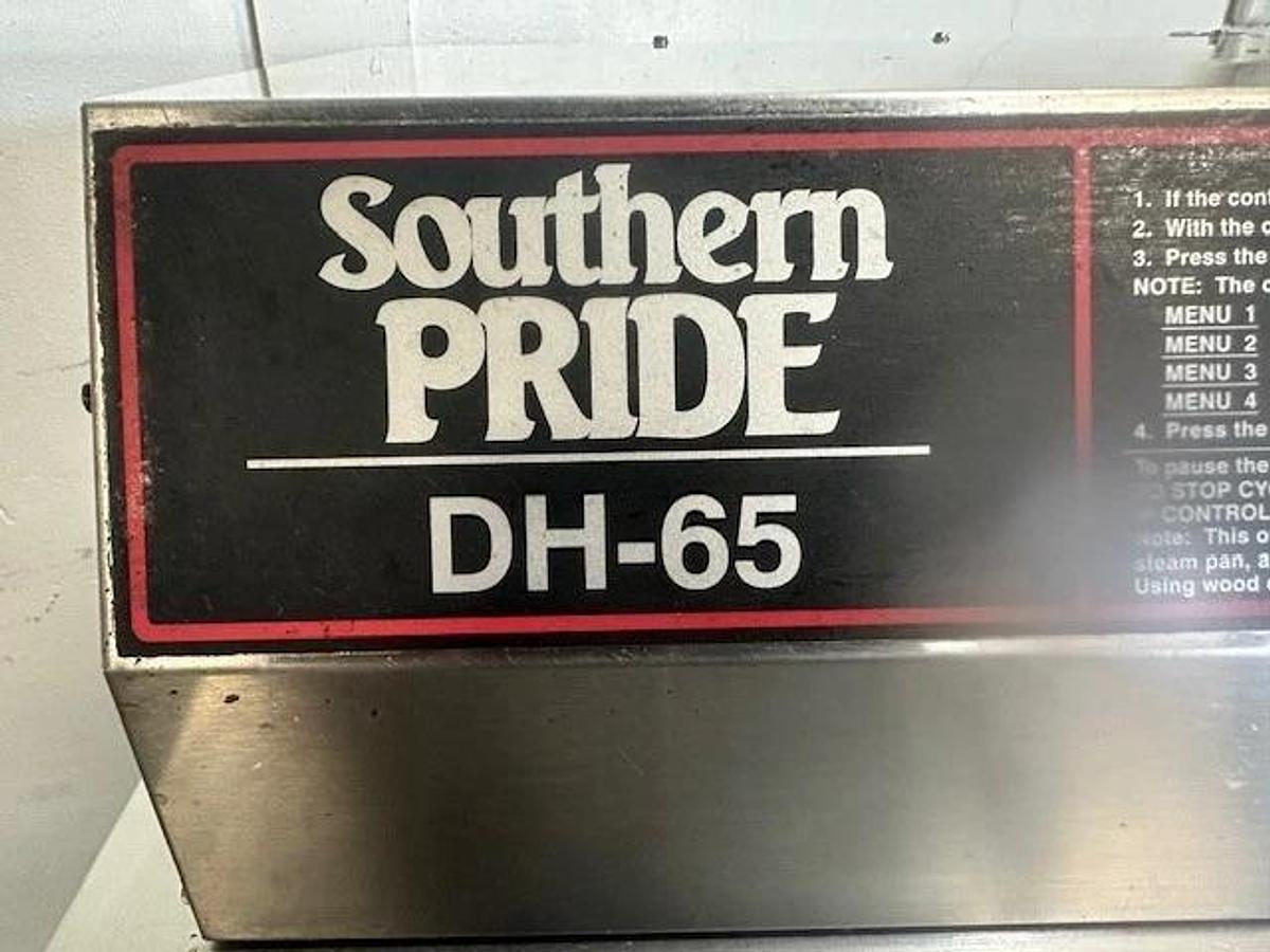 Used SOUTHERN PRIDE DH-65 SMOKE CHEF COMMERCIAL SMOKER ROASTING OVEN/BBQ PIT,208V 1PH