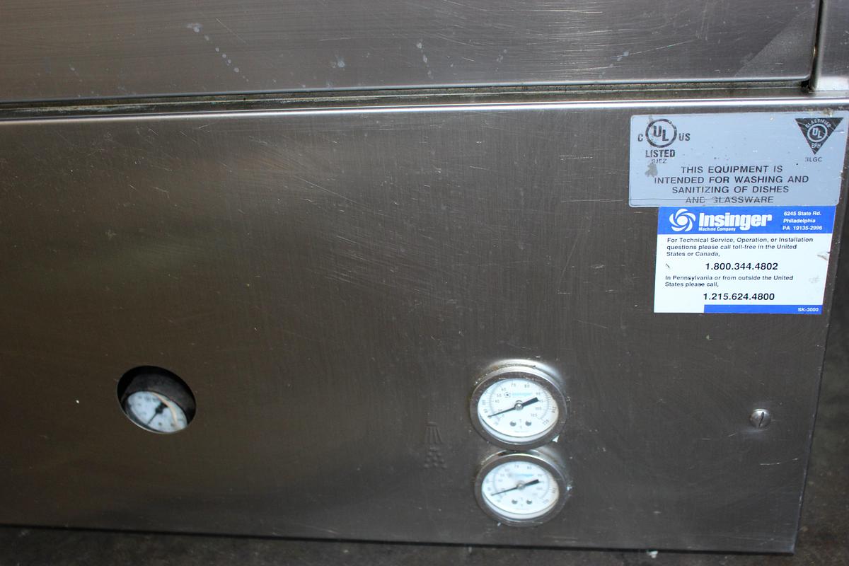 Used 120V - 60Hz - 1360W -