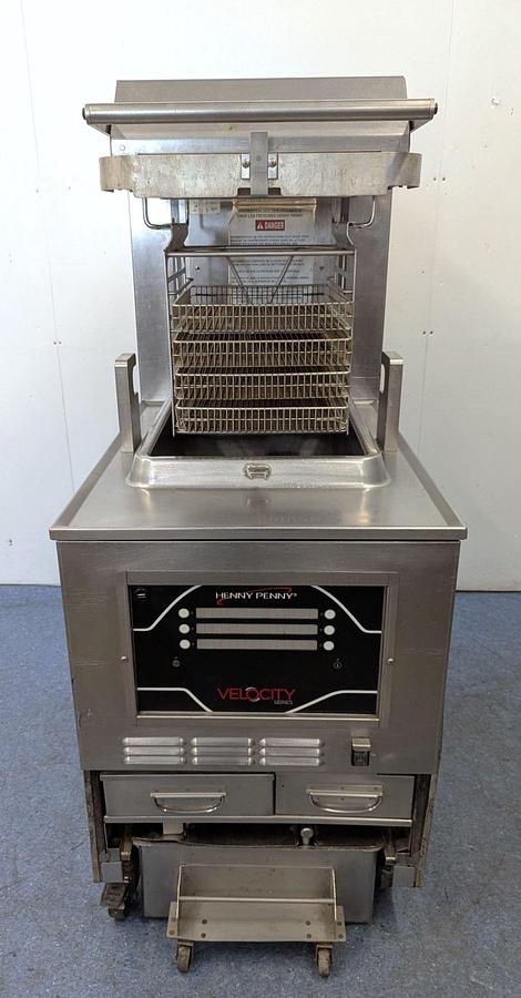 Used Henny Penny Velocity Series Pressure Fryer