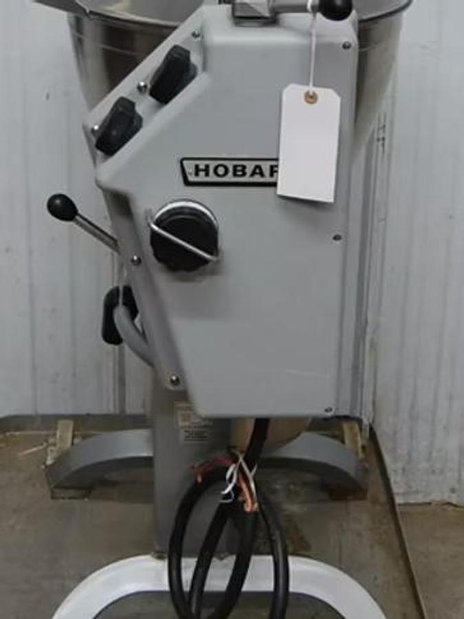 Used Hobart HCM-300 30 Qt Vertical Cutter Mixer