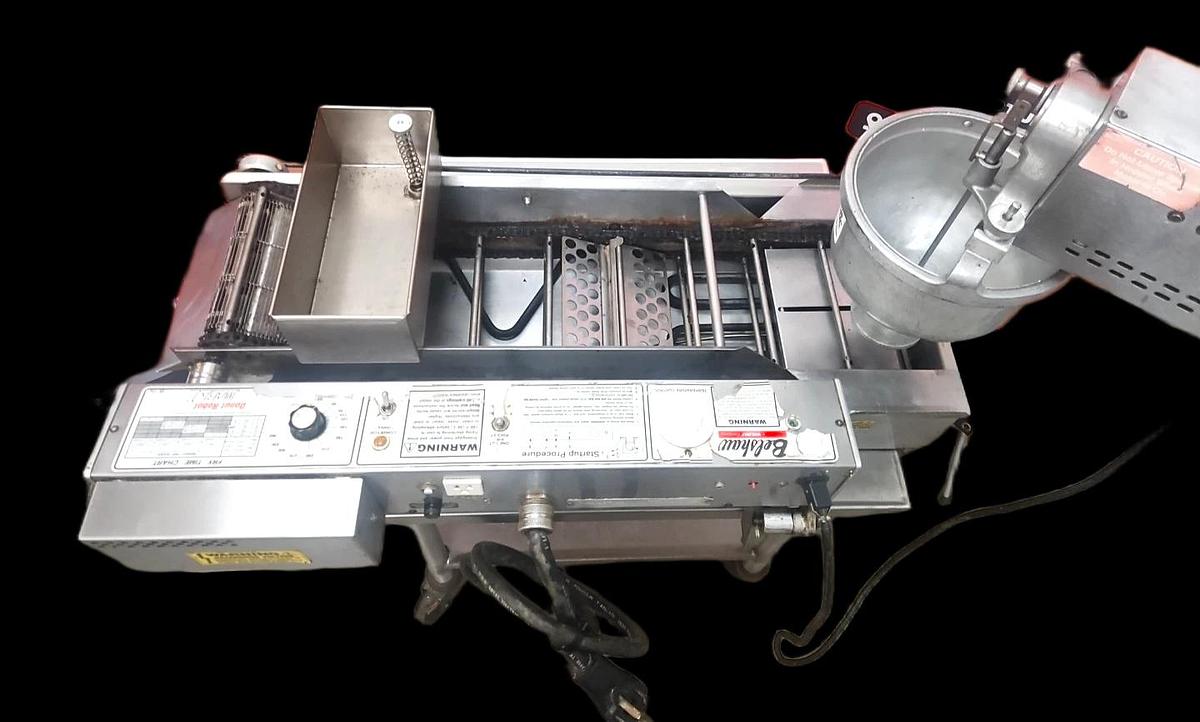 Used BELSHAW MARK II Donut Robot Machine Conveyor Fryer - VIDEO AVAILABLE