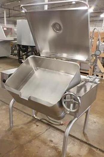 Refurbished GROEN ELECTRICAL 30 GAL TILT SKILLET