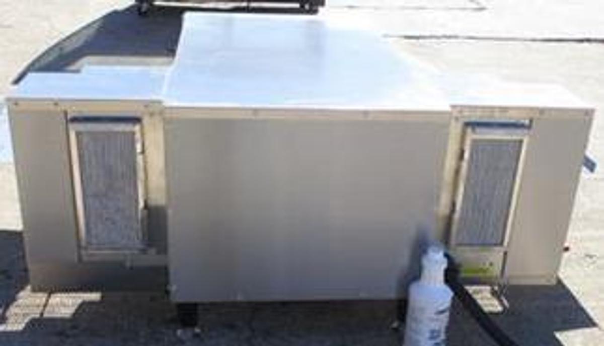 Used Ovention Converyor Oven Model C2000 - looks like new 