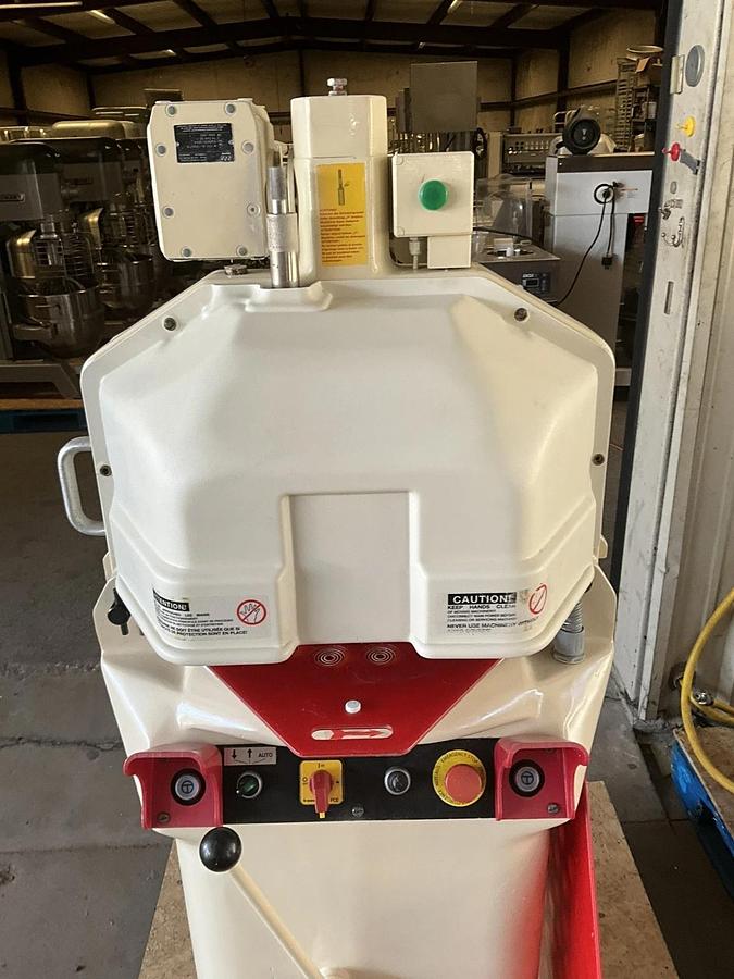 Used Erika Record 36 portion Rounder Divider Easy Plus 9/21RH 3/4 Automatic tortilla