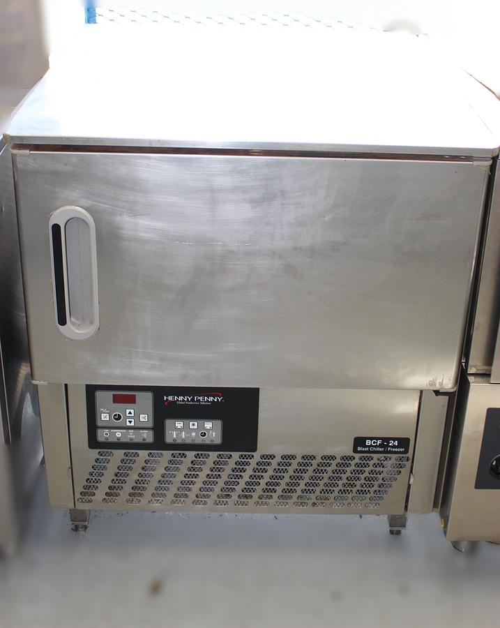 Refurbished Gemm BCB-05US 5 Pan Full Size Reach In Blast Chiller - nearly new