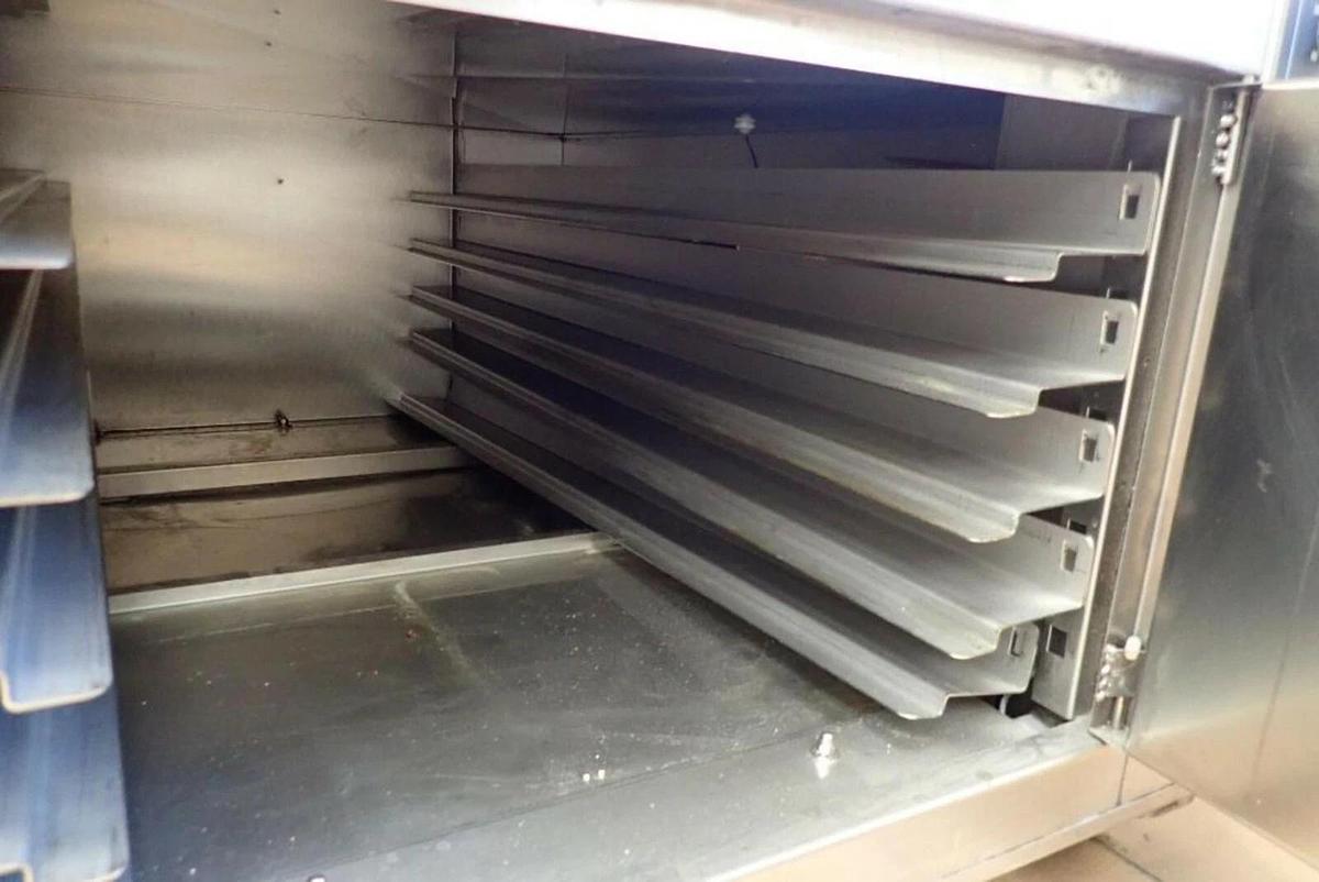 Used Miwe Aeromat Combi Oven - Barely used, almost new.