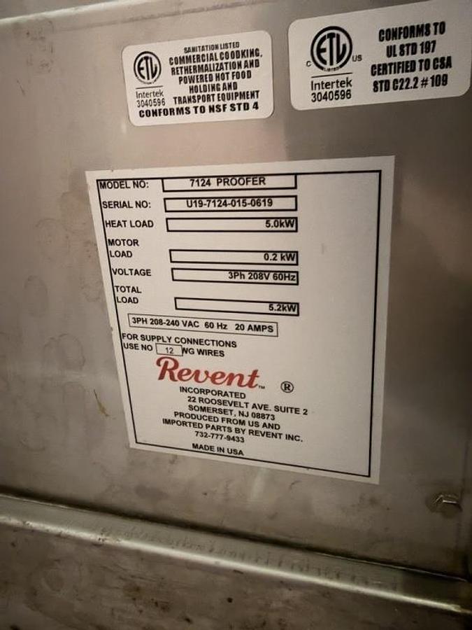 Used REVENT 8 RACK WALK IN PROOFER - MODEL: 7124