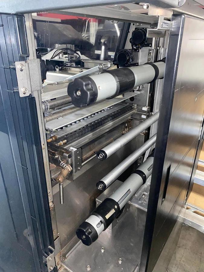 Used HOBART AUTOMATIC MEAT WRAPPING MACHINE MOD# AWS SUPER MARKET MEAT PACKAGING