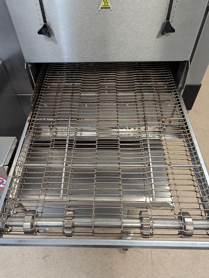 Used Moretti-Forni-T64EULV-Electric-Conveyor-Pizza-Oven-W-Stand