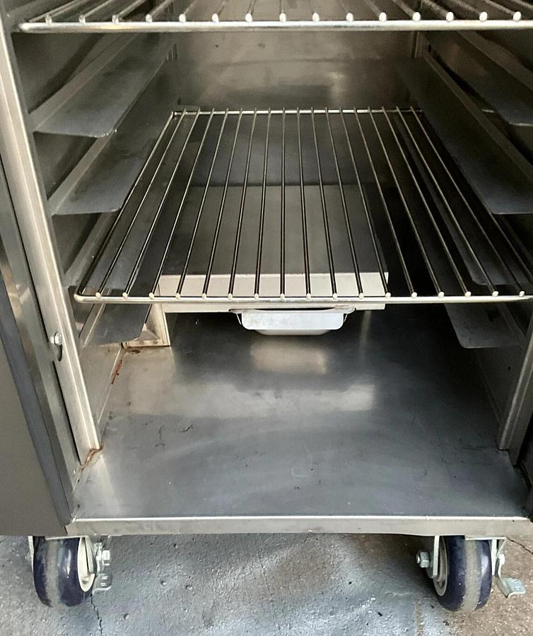 2023FWE Mobile Heated Food Warmer Holding Warming Cabinet TS-1633-36P Pass thru