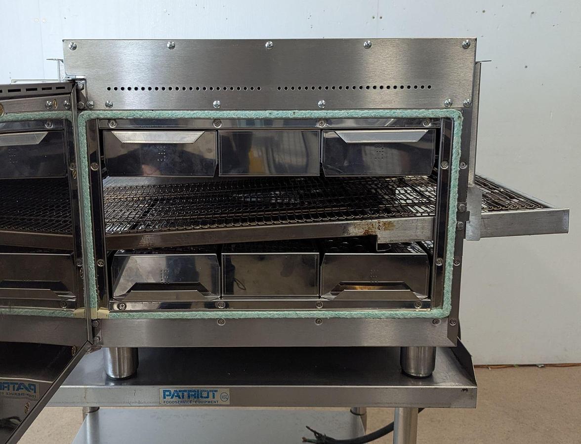 Used Moretti-Forni-T64EULV-Electric-Conveyor-Pizza-Oven-W-Stand