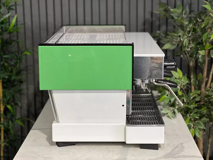 Refurbished LA MARZOCCO LINEA CLASSIC 3 GROUP ESPRESSO COFFEE MACHINE CUSTOM WHITE & GREEN