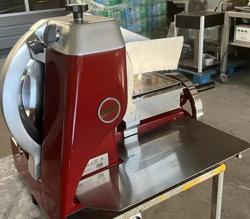 Used 2023 Berkel Prosciutto slicer 330M Hand crank blade sharpener Ham Deli