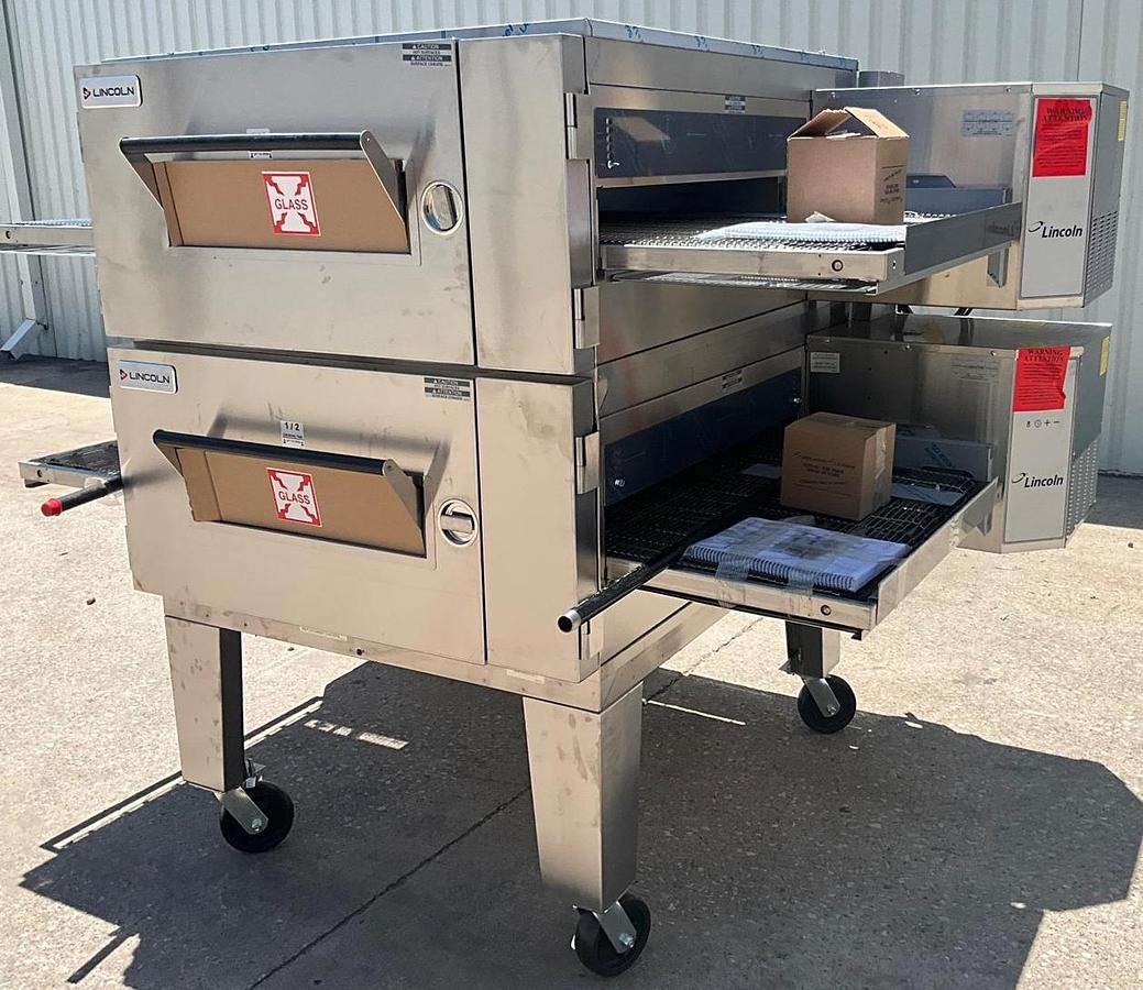 Used 2023 Lincoln gas 1600 double stack conveyor oven - NEVER BEEN USED