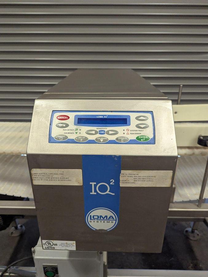 Used  Loma IQ2 Metal Detector