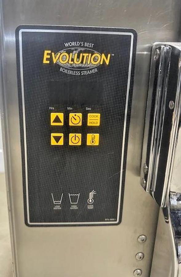 Used ACCUTEMP P61201E060 COUNTERTOP 60,000 BTU 6 PAN LP GAS BOILERLESS STEAMER