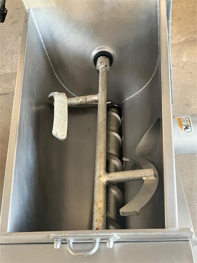 Used 2020 Hobart MG2032 meat grinder mixer
