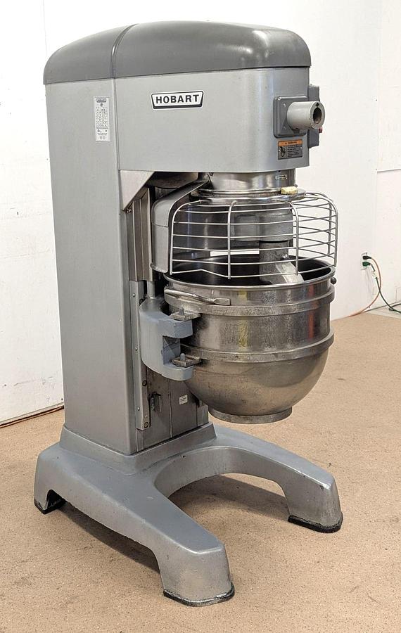 Used Hobart Legacy HL662-1STD 60qt Planetary Floor Pizza Mixer