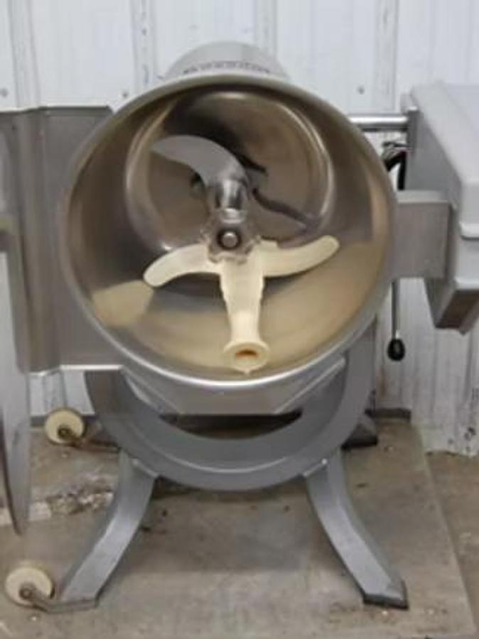 Used Hobart HCM-300 30 Qt Vertical Cutter Mixer