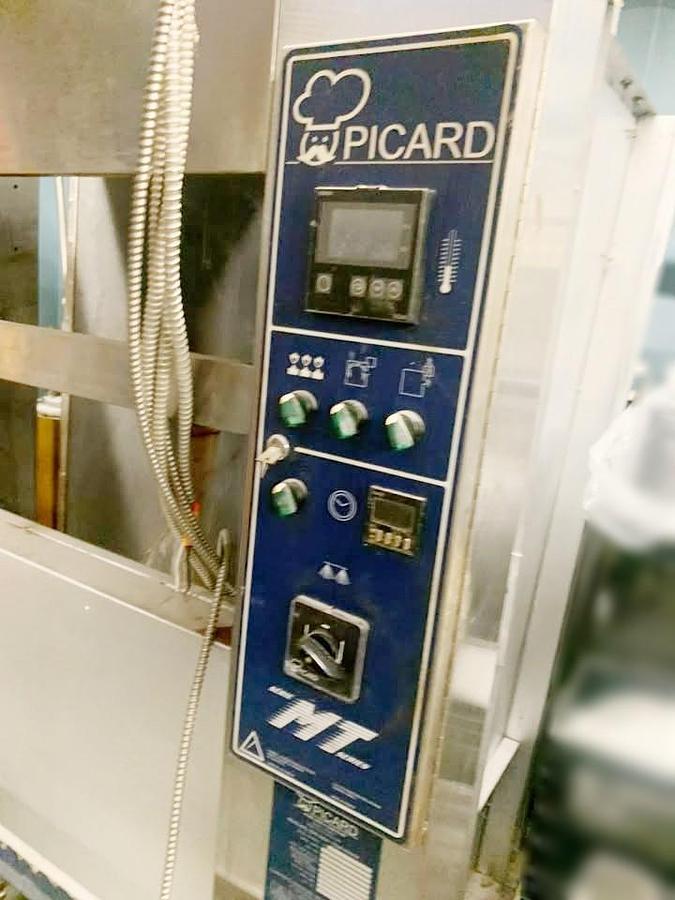 Used Picard 8 tray gas revolving oven