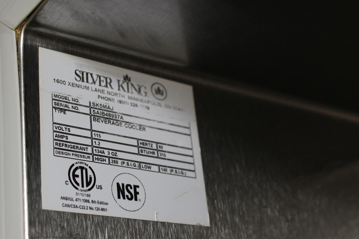 Used Silver King SK5MAJ Low Profile Majestic Milk Dispenser - Used Great Condition - 115V