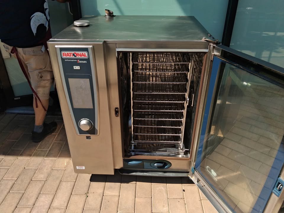 Used Rational Elctric Combi Oven - OPTION IS w/ Ventless Hood Add On