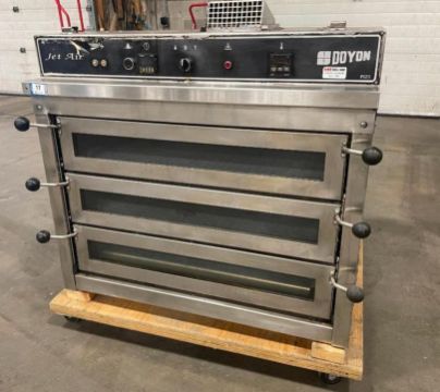 Used DOYON PIZ3 ELECTRIC JET AIR TRIPLE DECK PIZZA OVEN