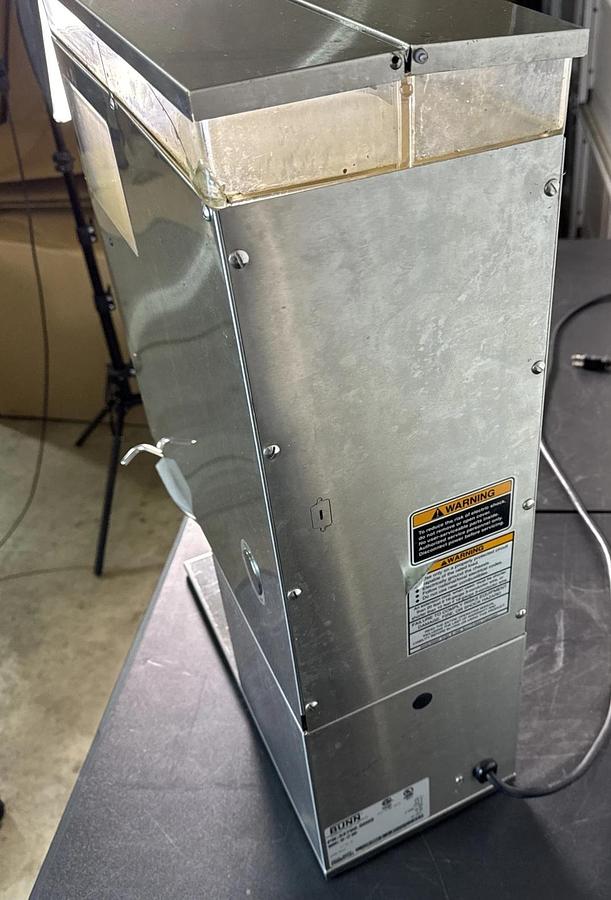 Used BUNN G9-2T DBC - Dual Portion Control Coffee Grinder - HAS TWO HOPPERS