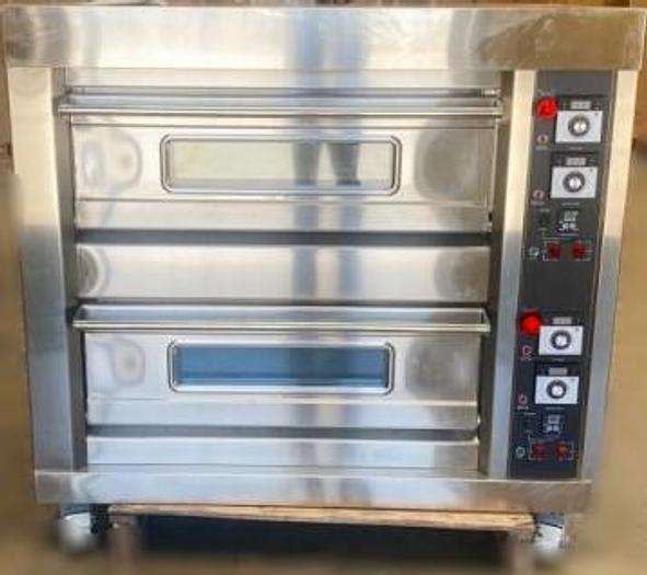 2 STONE DECK PIZZA OVEN - PROPANE - BRAND NEW