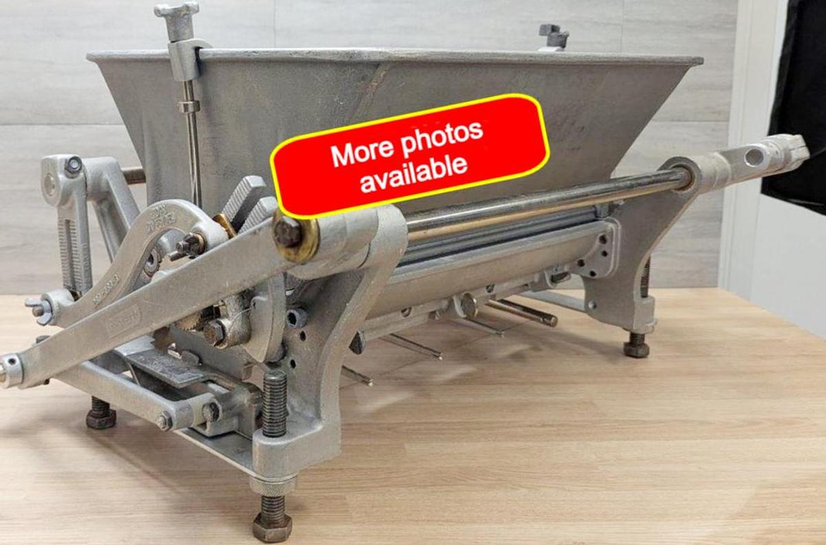 Used Kook-E-King Bench Model Cookie Machine W/Dies - VIDEO AVAILABLE