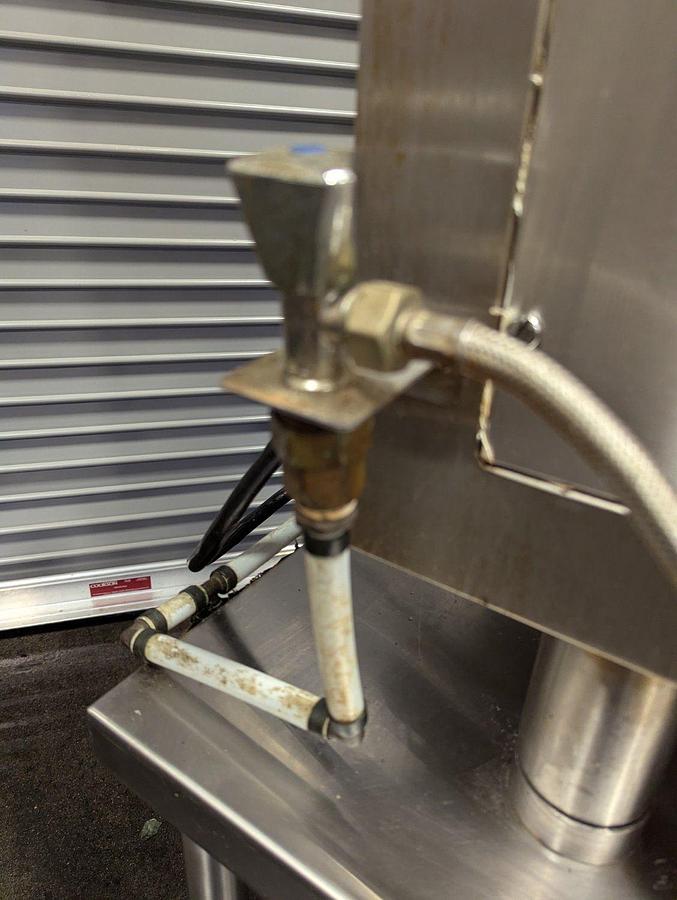Used Auto Shaam CTX4-10EVH 10 Pan Half Size Electric Combi Oven w/Ventless Hood -
