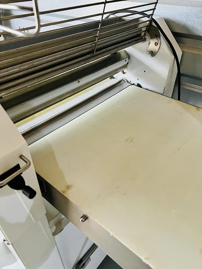 Used Doyon LMA620 Reversible Dough Sheeter - Floor Model
