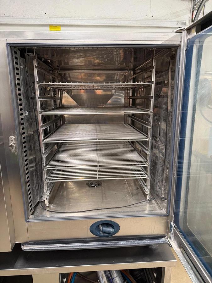 Used Rational SCC 102 Electric Oven W/Stand 208V