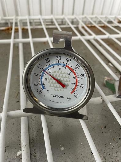 Refurbished True Ice Merchandizer  - Model # GMID-49NT-HC-TSL01