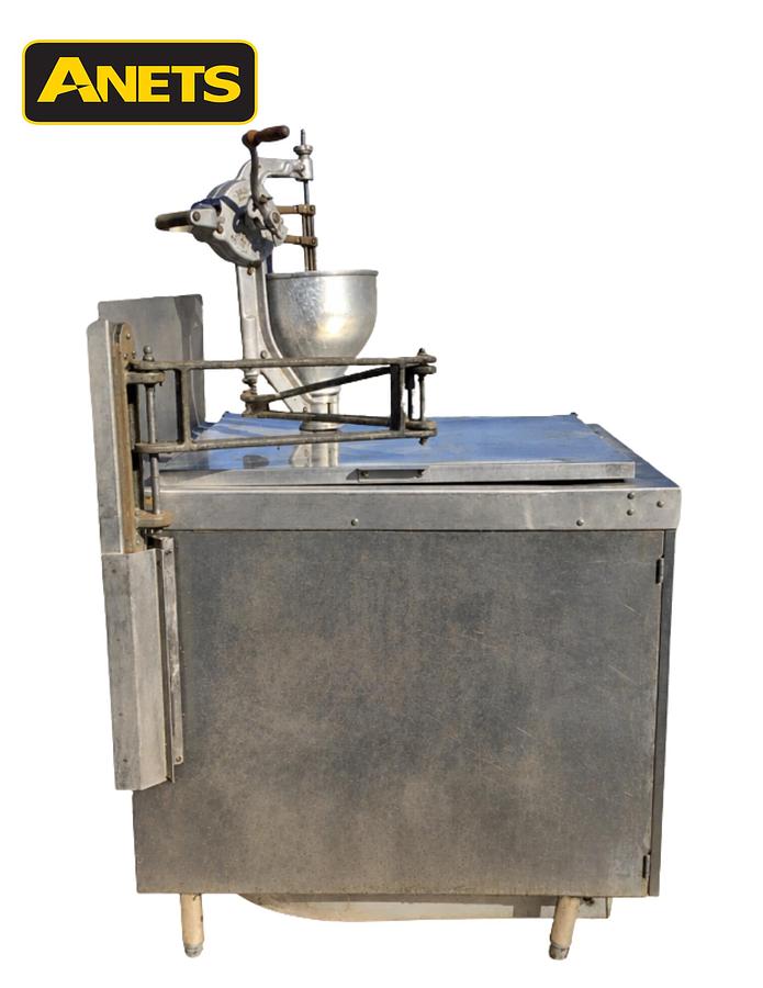 Used Anets Natural Gas 24 Inch x 24 Inch Donut Fryer