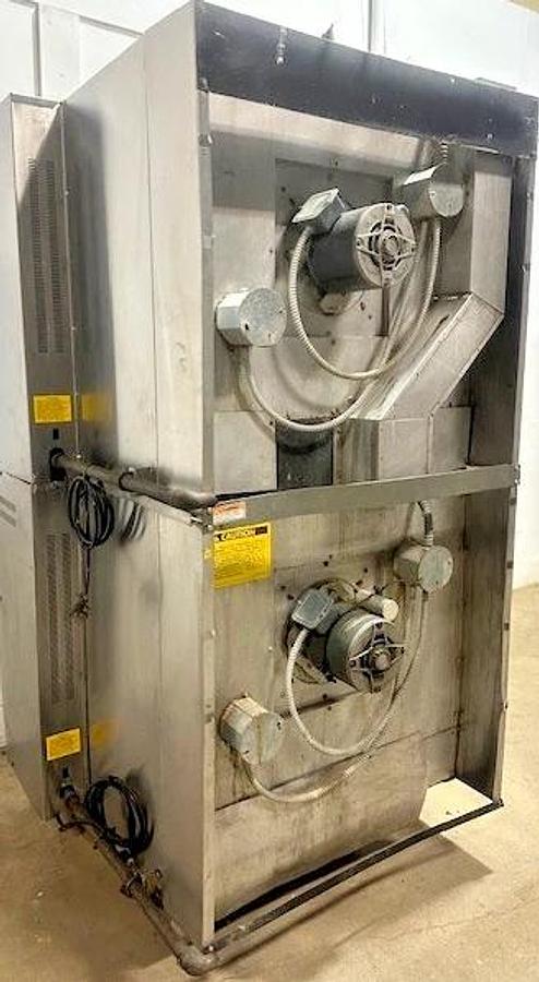 Used VULCAN SG1010T" COMMERCIAL N GAS DOUBLE STACK CONVECTION OVEN 