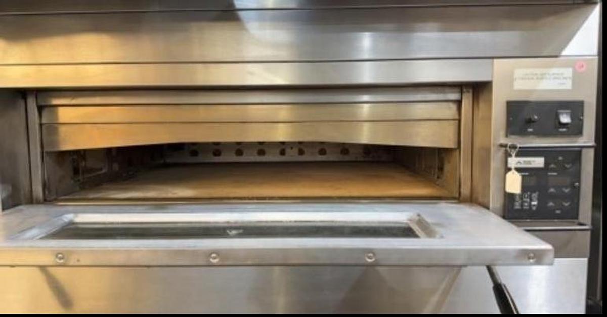 Used Moretti forni commercial pizza deck oven 52x39x64