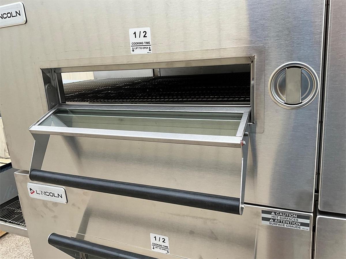 Used 2 stack Lincoln Impinger gas 1600 conveyor oven - NEAR NEW CONDITION
