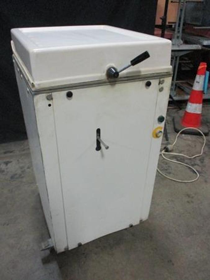 Used Oliver Hydraulic Commercial Dough Divider