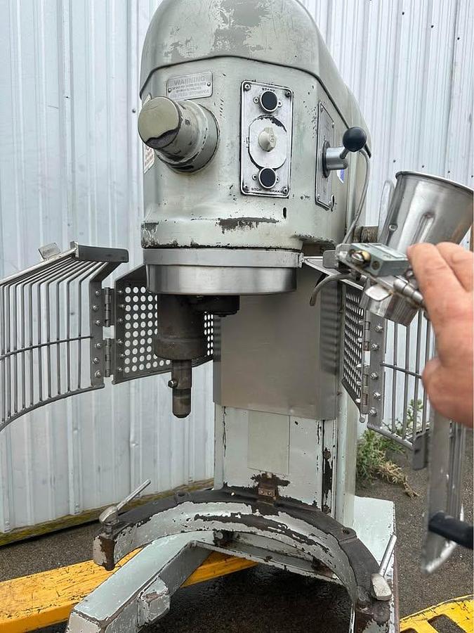 Used Hobart H-600T 60 Quart Mixer w/ Safety Bowl Guard. 230V, 1 Phase