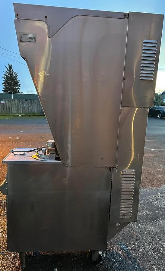Used RARE DEAL VENTLESS DEEP DRYER
