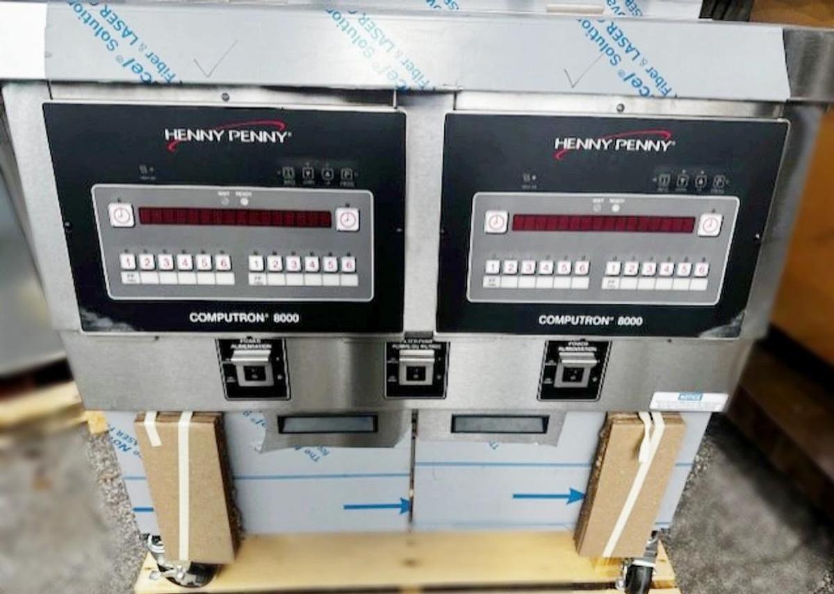 Used BRAND NEW Henny Penny OFG322 Double Fryer with Filtration System - SAVE BIG TIME