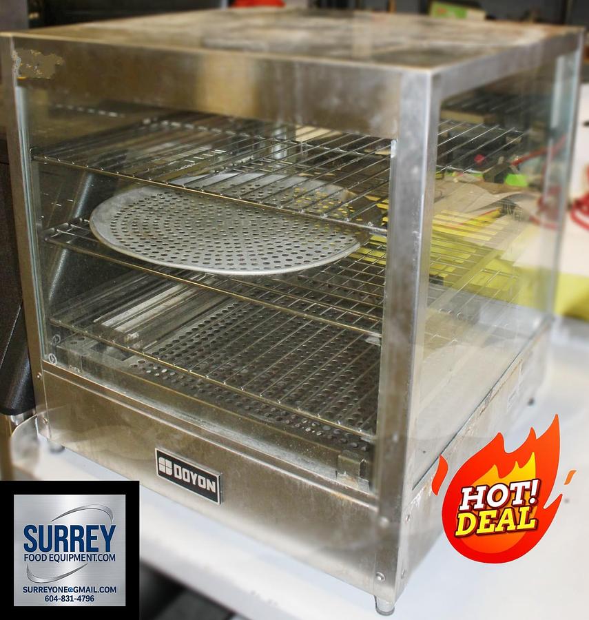 Used DOYON DRP3 COUNTERTOP HEATED DISPLAY CASE