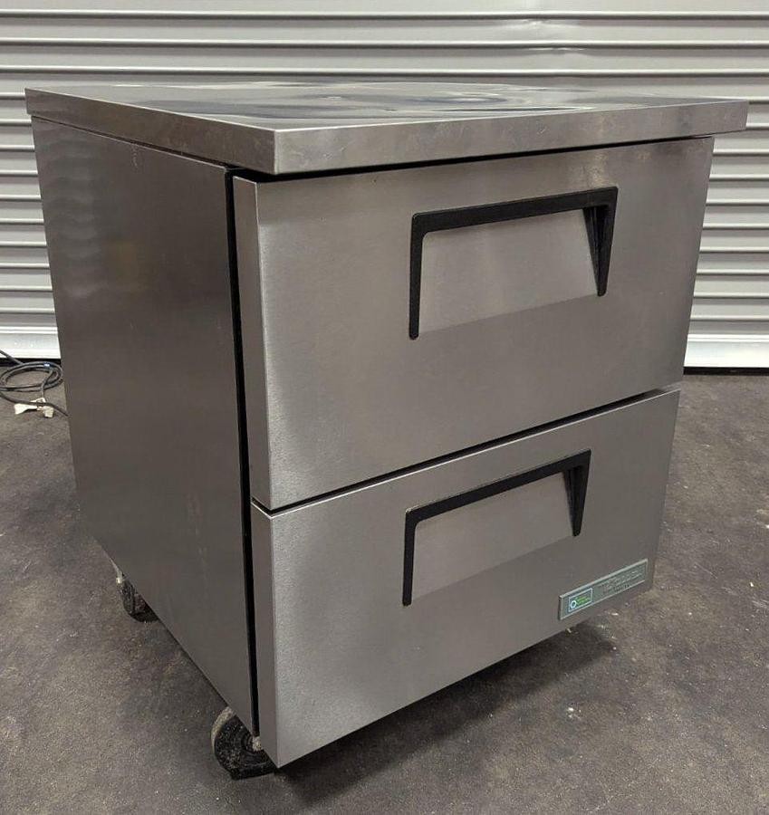 Used True TUC-27F-D-2-HC 28" Undercounter Freezer w/2 Drawers