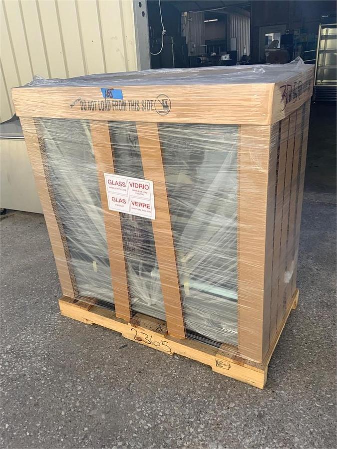 Used True 48" display case - Brand new