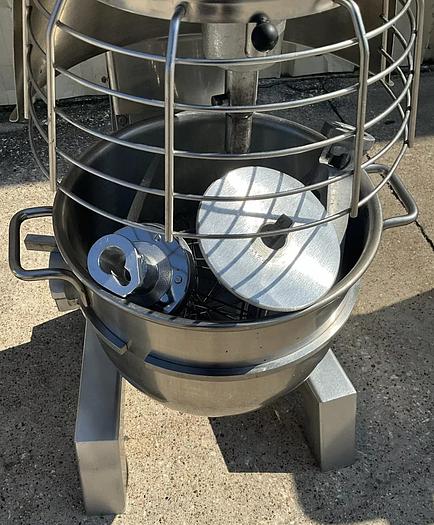 Refurbished Hobart 30qt Dough mixer D300T bowl guard
