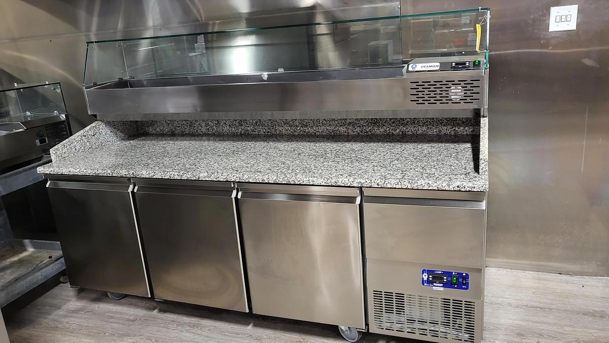 Used Desmon PTR216CN3N-ETL Prep Table -WARRANTY