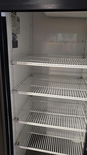 Refurbished True GDM-41-HC-LD Two Section Refrigerated Sliding Glass Door Merchandiser